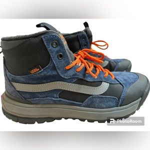 Vans Men’s UltraRange Exo Dress Blues/Black Size 10